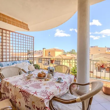 Appartement With Veranda Overlooking The